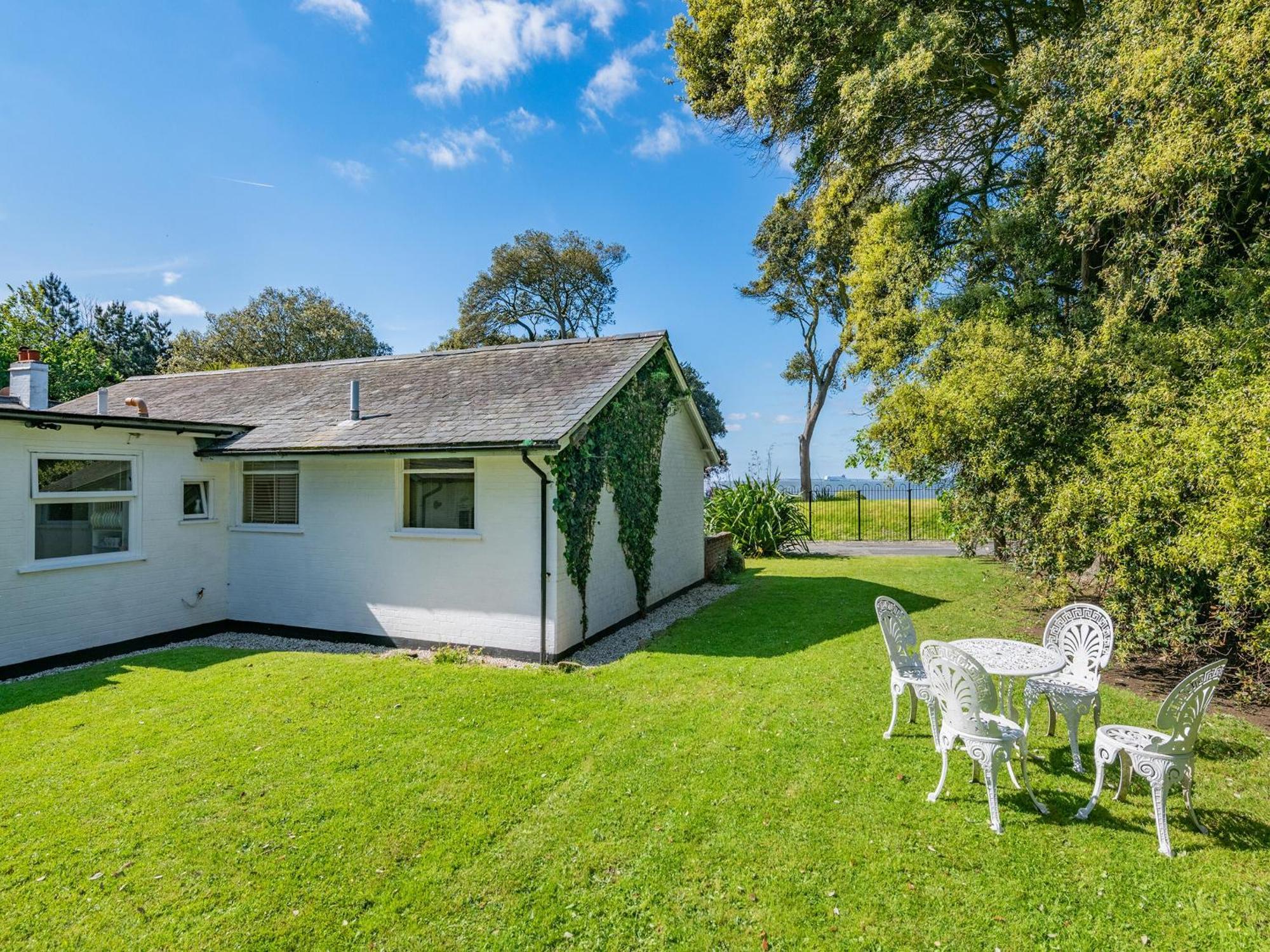 Beach View Cottage Філікстоу Екстер'єр фото
